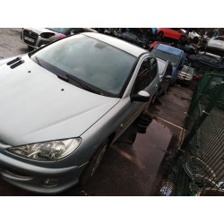 peugeot 206 berlina del año 2005