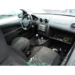 ford fiesta (cbk) del año 2005