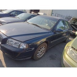 volvo s80 berlina del año 2004