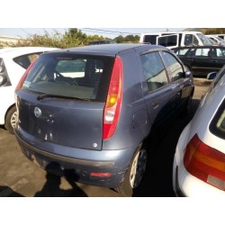 fiat punto berlina (188) del año 2005