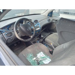 ford focus berlina (cak) del año 2004