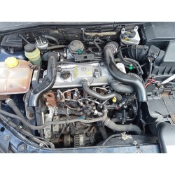 ford focus berlina (cak) del año 2004