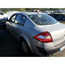 renault megane ii classic berlina del año 2005