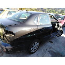 seat cordoba berlina (6l2) del año 2003