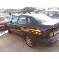 seat cordoba berlina (6l2) del año 2003
