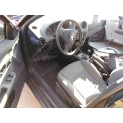 seat cordoba berlina (6l2) del año 2003