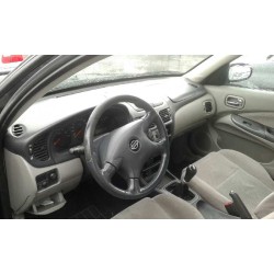nissan almera (n16/e) del año 2002