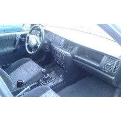 opel vectra b caravan del año 1997