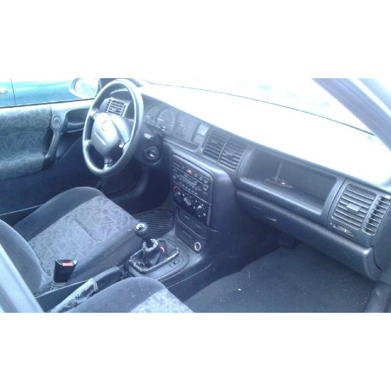 opel vectra b caravan del año 1997