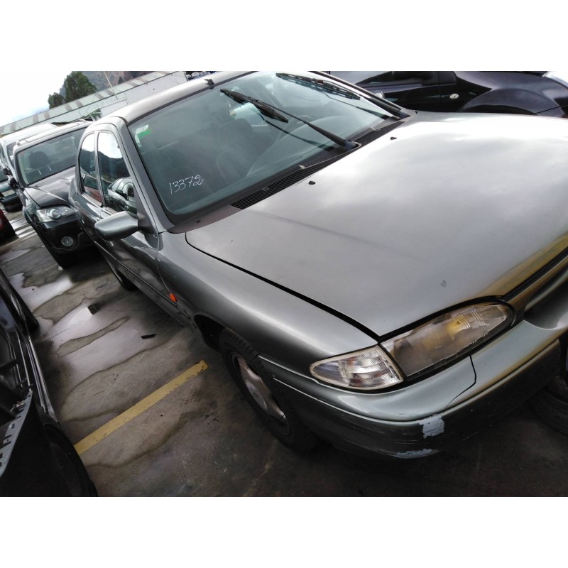 ford mondeo berlina/familiar (fd) del año 1993