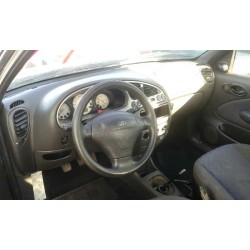 ford fiesta berlina (dx) del año 2001