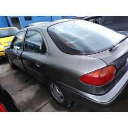 ford mondeo berlina/familiar (fd) del año 1993