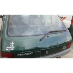 peugeot 205 berlina del año 1998