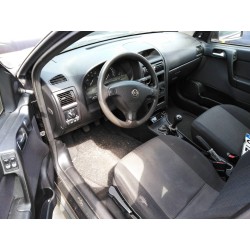 opel astra g berlina del año 2003