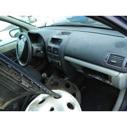 renault clio ii fase ii (b/cb0) del año 2002