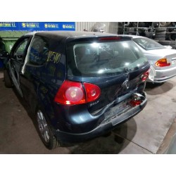 volkswagen golf v berlina (1k1) del año 2005