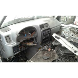 suzuki vitara se/sv (et) del año 2004