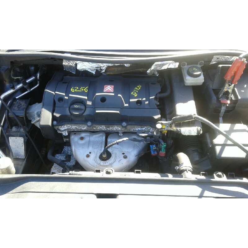 citroen c4 berlina del año 2005