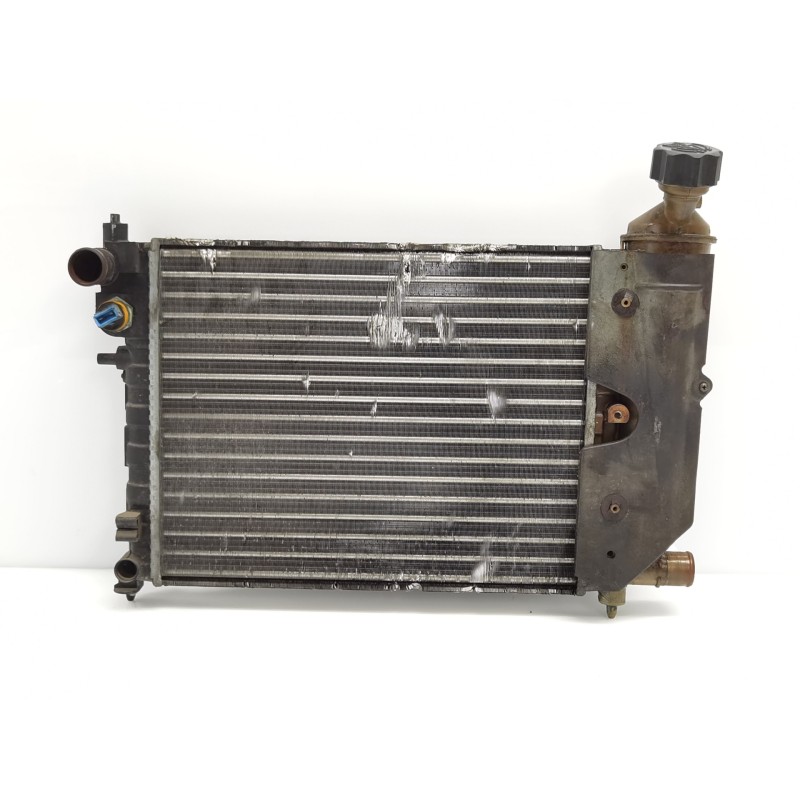 Recambio de radiador agua para peugeot 106 (s1) cocktail referencia OEM IAM 868595A Recambio de radiador agua para peugeot 106 (s1) cocktail referencia OEM IAM 868595A