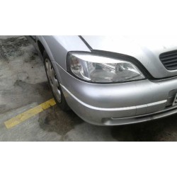 opel astra g berlina del año 2000
