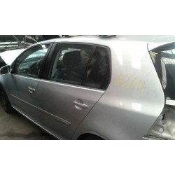 volkswagen golf v berlina (1k1) del año 2004