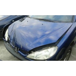 peugeot 206 berlina del año 2001