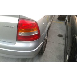 opel astra g berlina del año 1999
