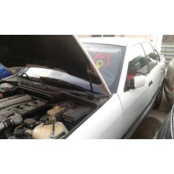 bmw serie 3 berlina (e36) del año 1995