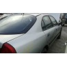 mitsubishi carisma berlina 4 (da0) del año 2001