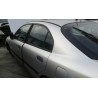 mitsubishi carisma berlina 4 (da0) del año 2001