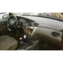 ford focus berlina (cak) del año 2002