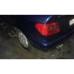 citroen xsara berlina del año 2000