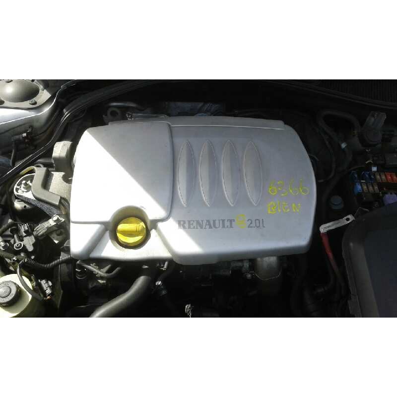 renault laguna ii (bg0) del año 2006