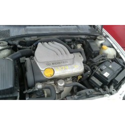 opel vectra b berlina del año 1998