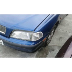 volvo s40 berlina del año 1996