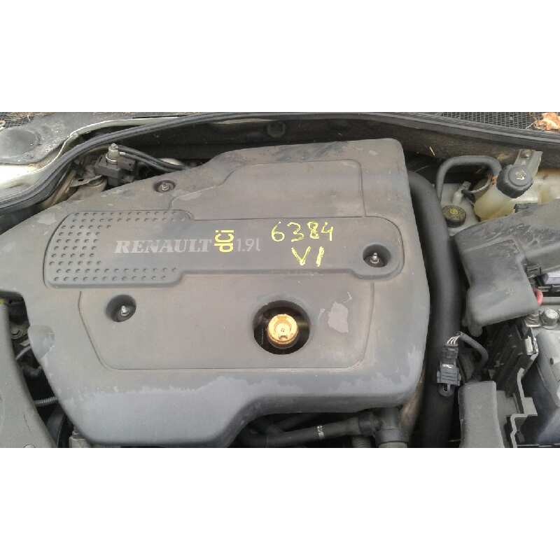 renault laguna ii (bg0) del año 1950