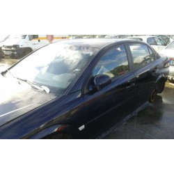 opel vectra c berlina del año 2004