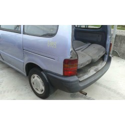 nissan serena (c23m) del año 1950