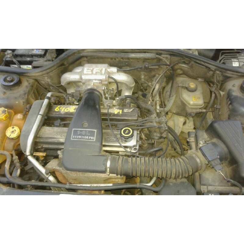 ford escort berlina/turnier del año 1996