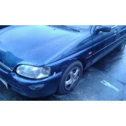 ford escort berlina/turnier del año 1996