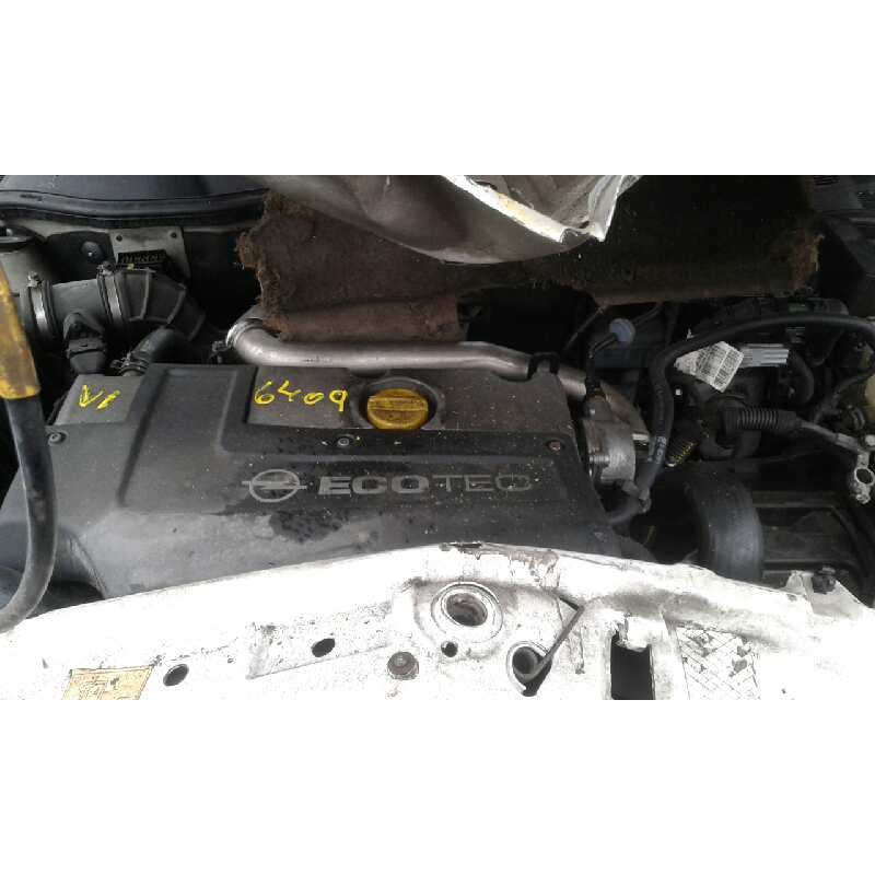 opel astra g berlina del año 2001