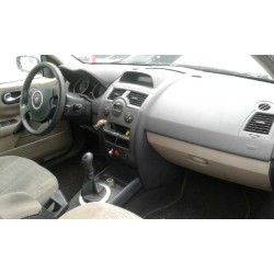 renault megane ii classic berlina del año 2006