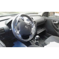 opel corsa c del año 2003