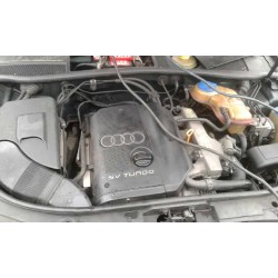 audi a6 berlina (4b2) del año 1950