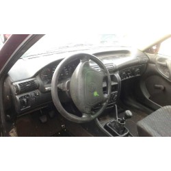 opel astra f berlina del año 1995