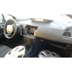 citroen c4 berlina del año 2006