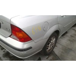 ford focus berlina (cak) del año 2003