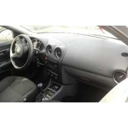 seat ibiza (6l1) del año 2007