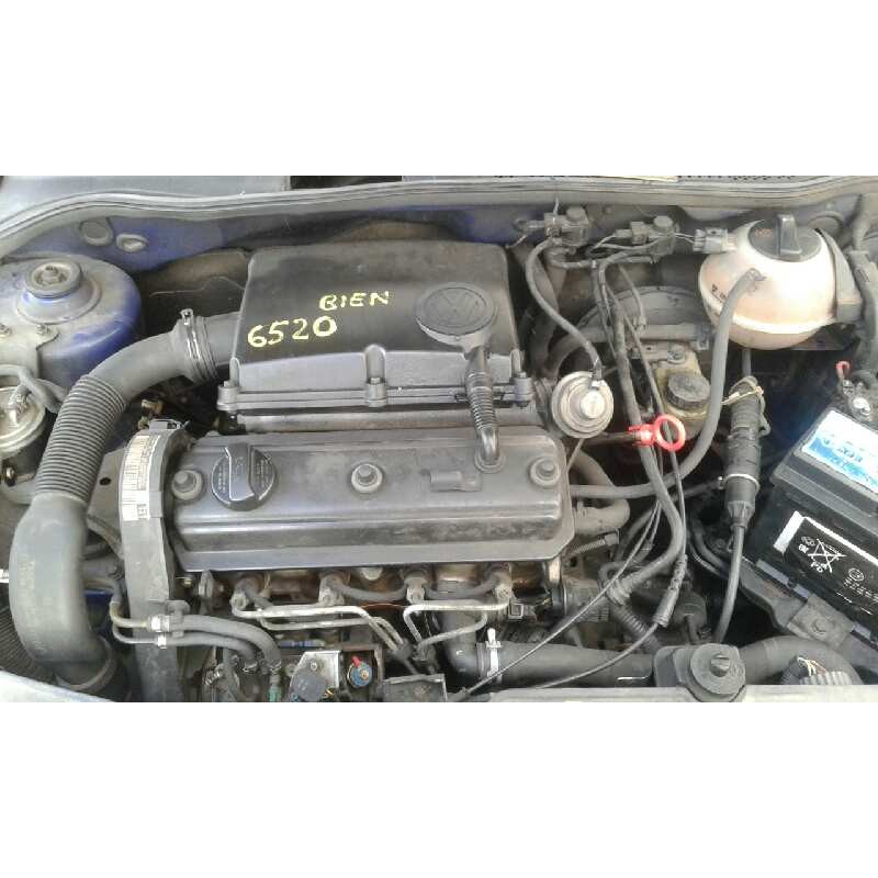 volkswagen polo berlina (6n1) del año 1996