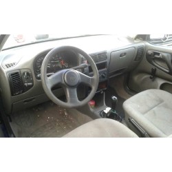 volkswagen polo berlina (6n1) del año 1996